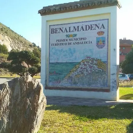 Pueblo Blanco Benalmádena