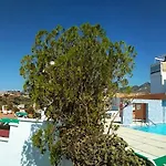 Pueblo Blanco 贝纳尔马德纳